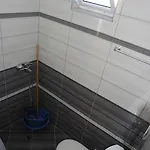 Viktori Apartment