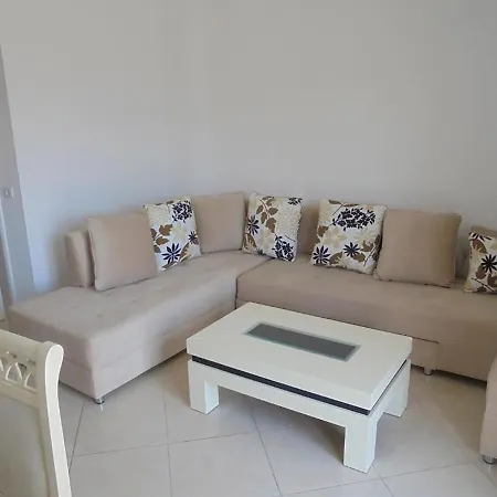 Viktori Εξαμίλιο