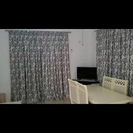 Viktori Εξαμίλιο