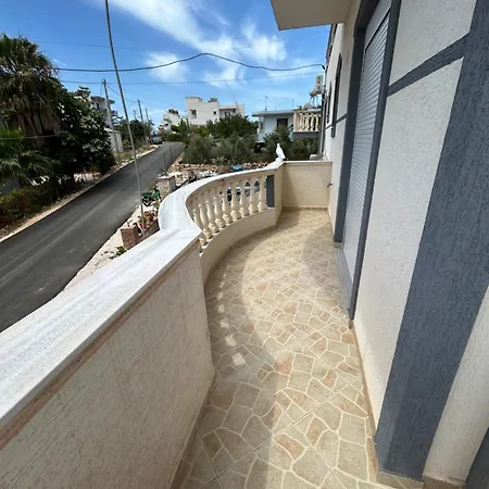 Viktori Appartement *