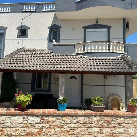 Viktori Appartement Ksamil