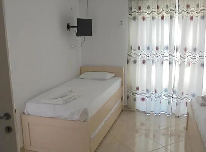 Viktori Apartamento *